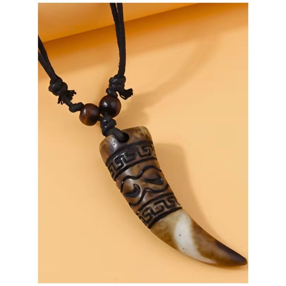 NWT-Eagle Carving on Imitation Wolf Tooth Necklace Bohemian Style Handmade